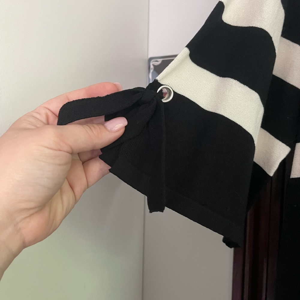 Roz&Ali Blouse - Picture 2 of 4